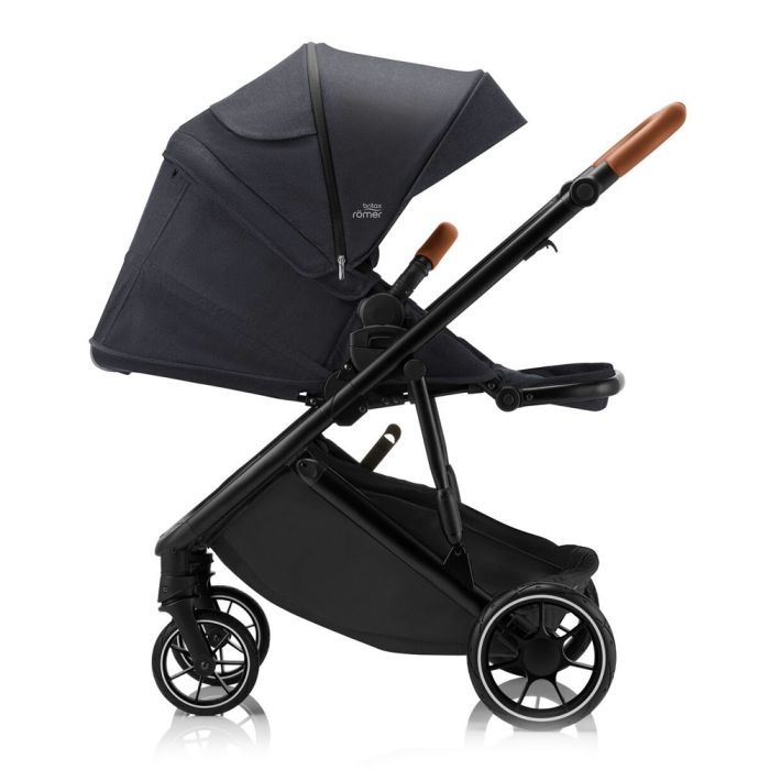 Прогулочная коляска BRITAX-ROMER STRIDER M Black Shadow