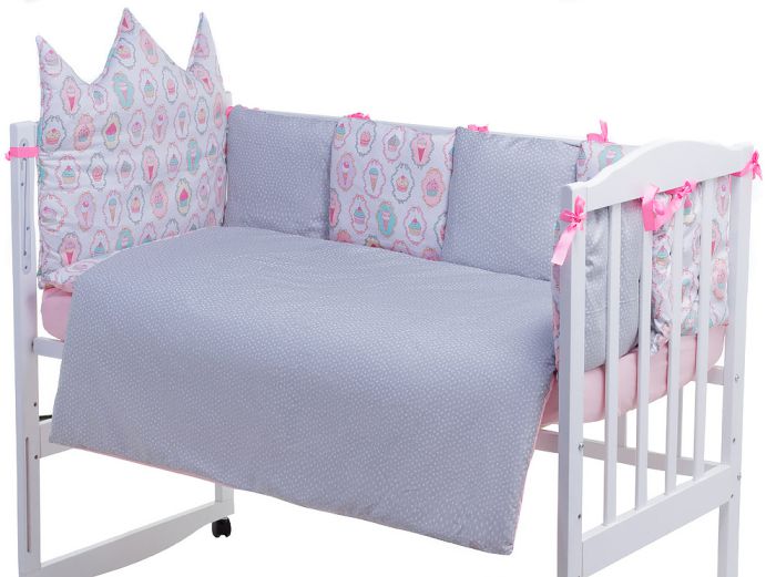 Детская постель Babyroom Classic Bortiki-01 (6 элементов)  розовый-белый-серый (кексы)