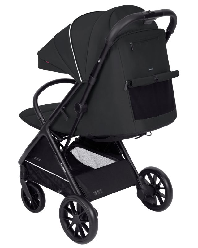 Коляска прогулочная Carrello Nero Rich Black