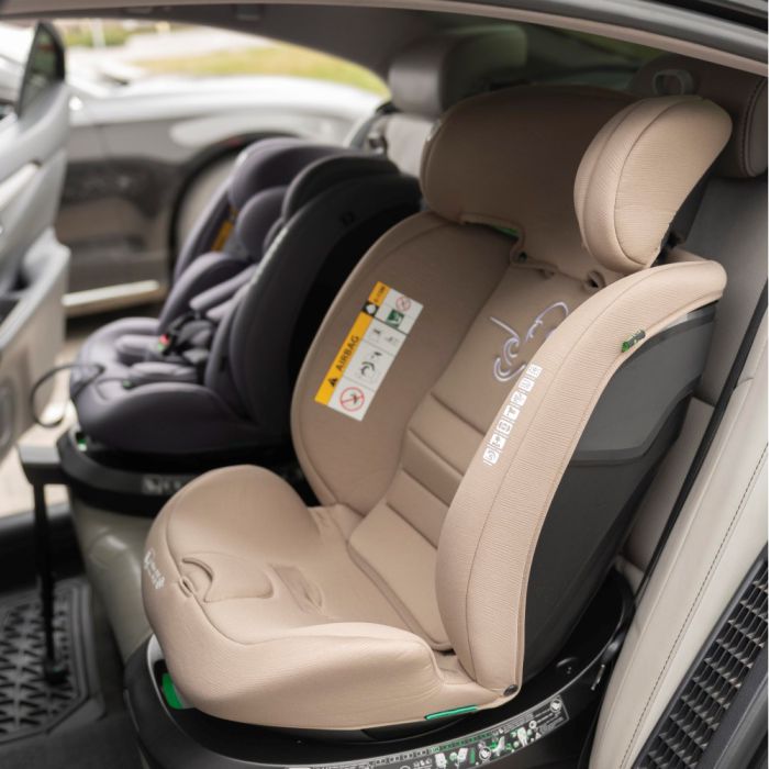 Автокресло CARRELLO Octopus CRL-16002 Sandstone Beige i-Size 40-150см ISOFIX, поворот, опорная стойка