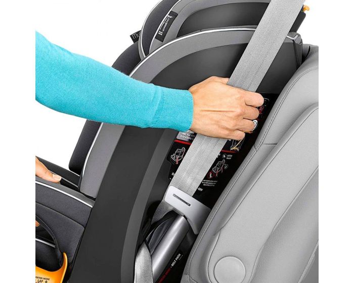 Автокресло Chicco MyFit 1/2/3 черный