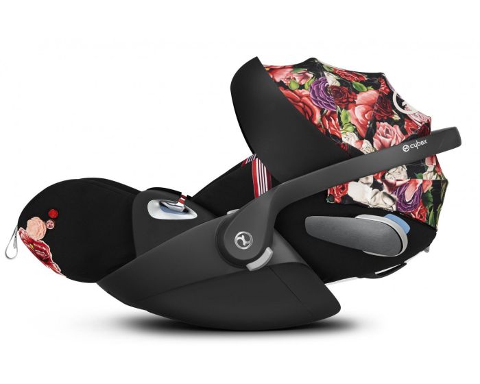 Автокресло Cybex Cloud Z i-Size Spring Blossom Dark